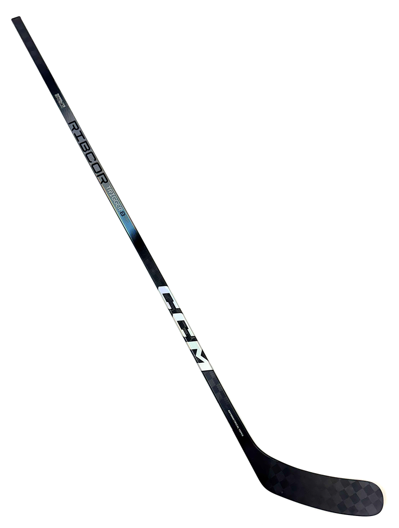 CCM Jetspeed FT6 Pro ( Dressed Trigger 8 Pro ) LH 70 Flex P29M