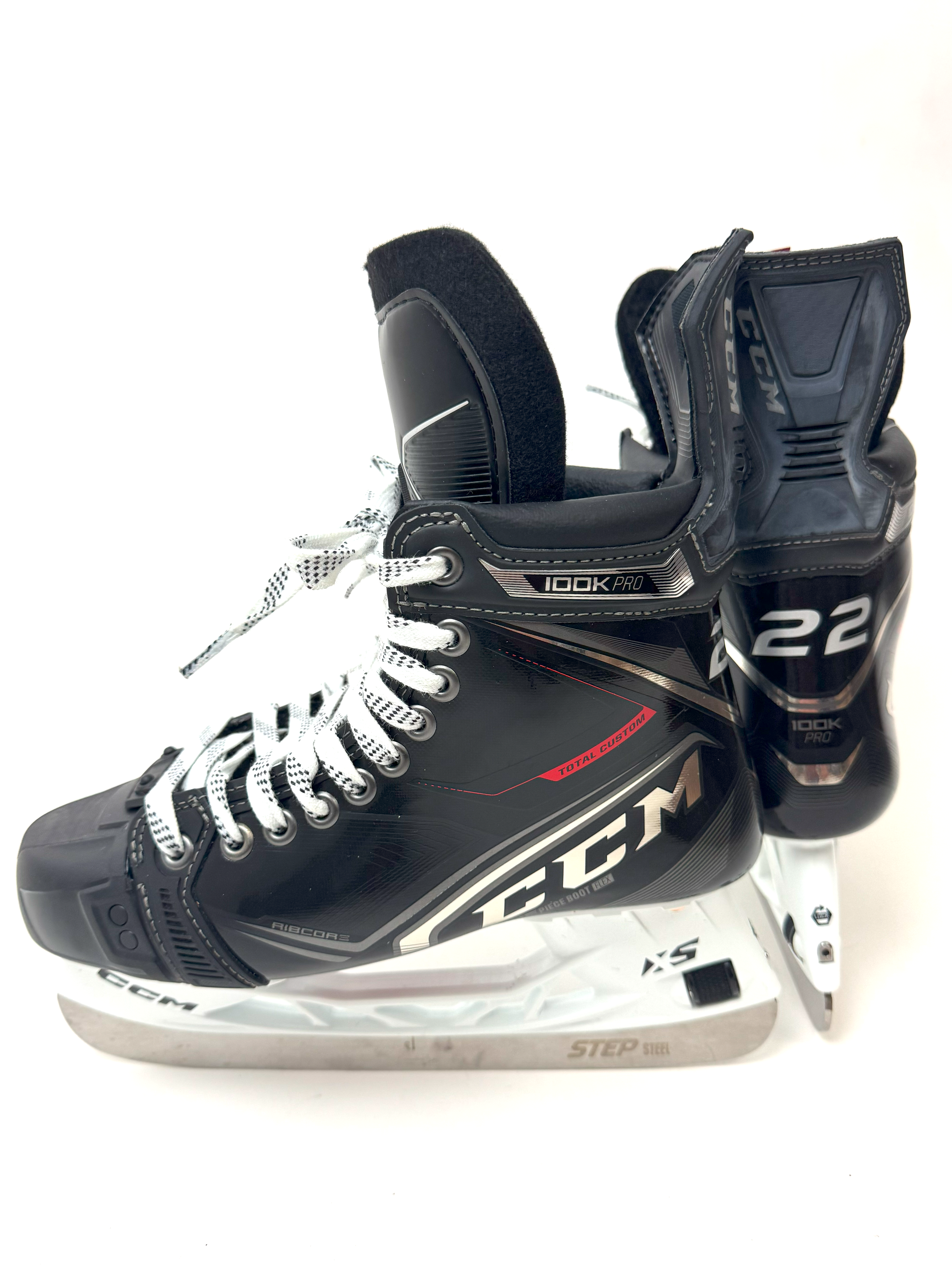 CCM Ribcore 100K Pro Skates Size 6.25 D w/Steels