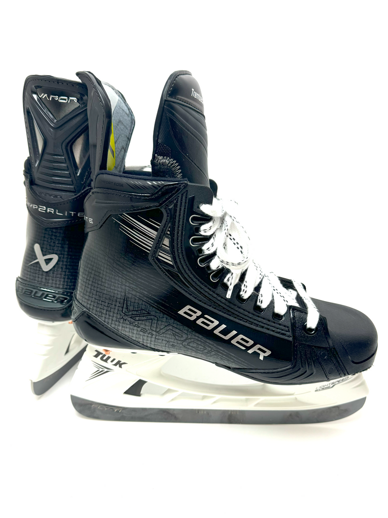 Bauer Vapor Hyperlite 2 Skates Size 7.75 Fit 2 w/ FLY-Ti Blades