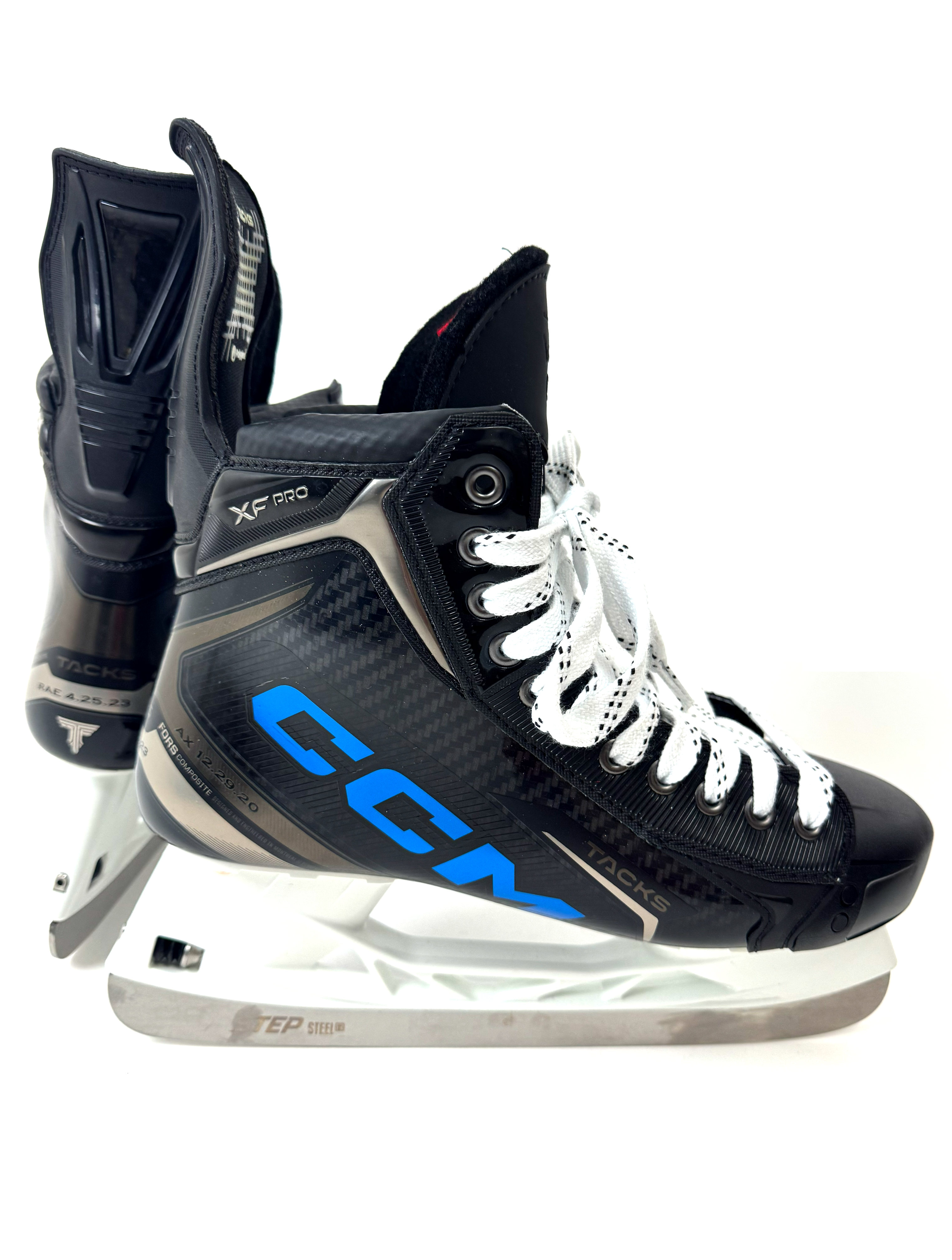 CCM Tacks XF Pro Skates Size 10 Regular w/Steels - John Tavares