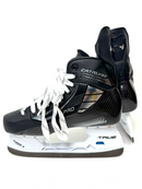 True Catalyst Pro Skates Size 8 D w/ Blades