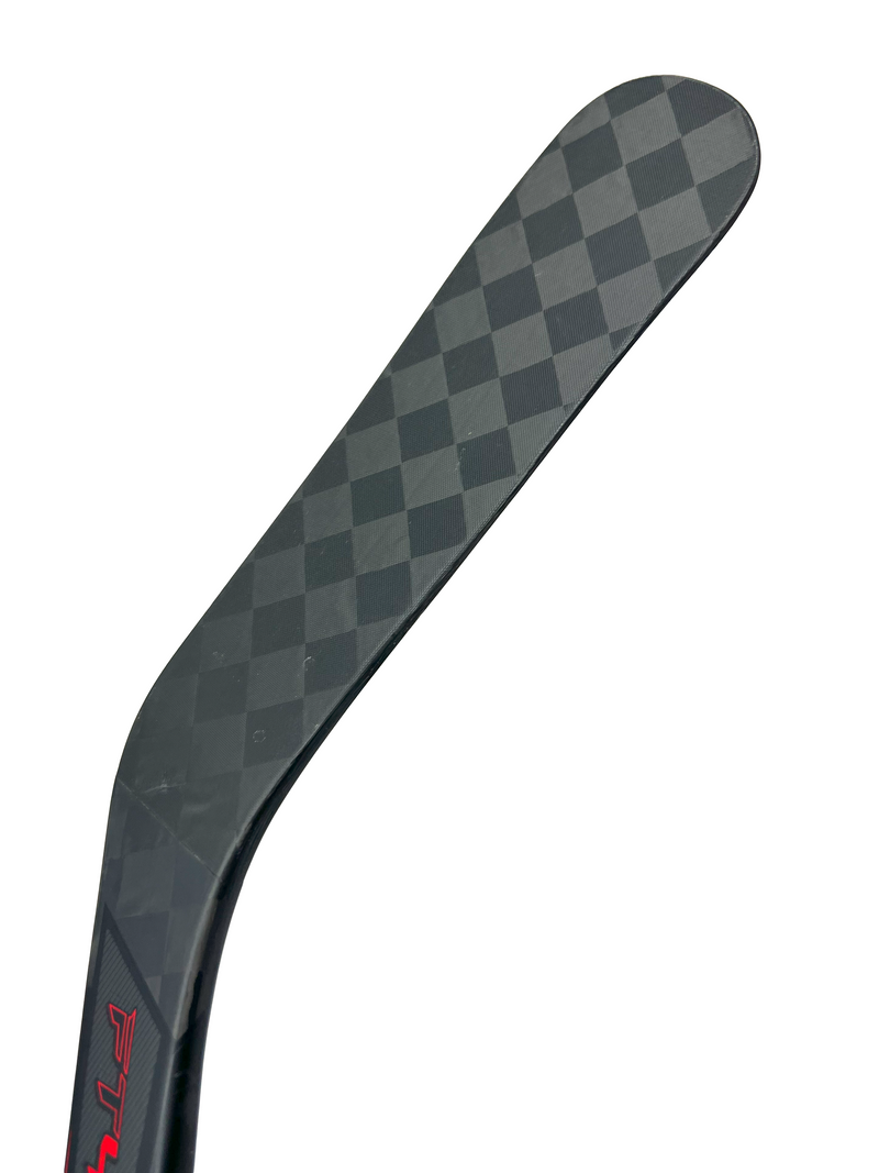 CCM Jetspeed FT4 Pro RH 75 Flex Custom P29M