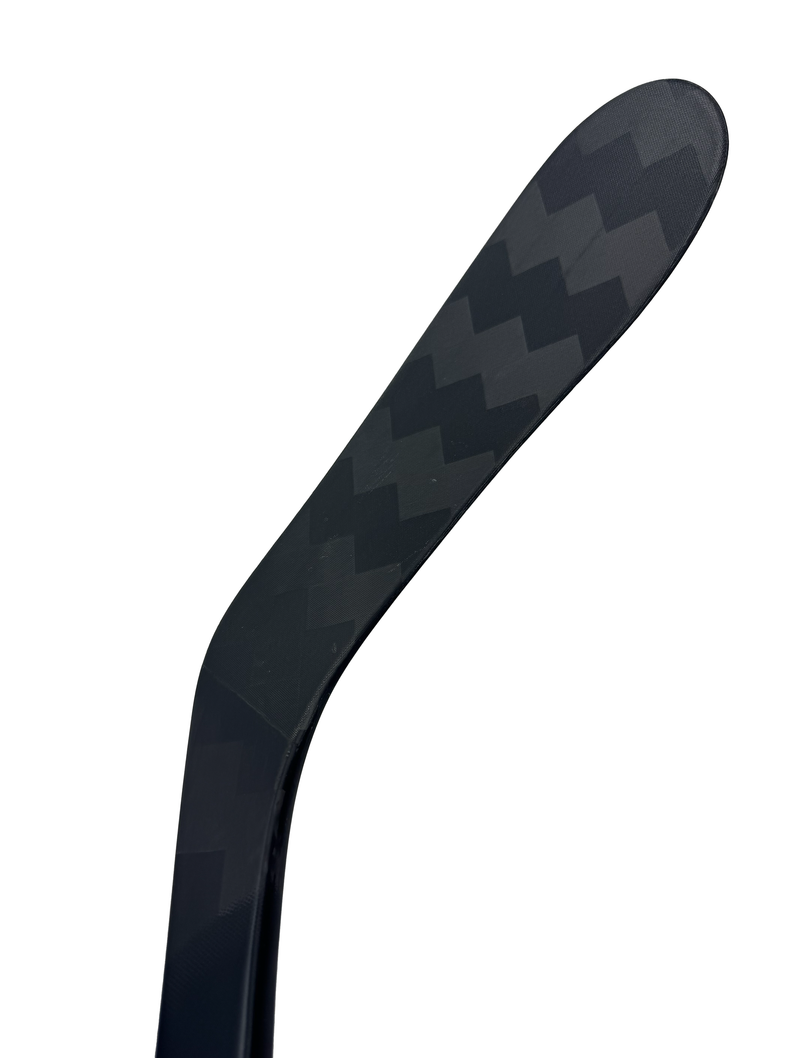 CCM Ribcore Trigger 10 Pro ( Dressed FT8 Pro ) RH 90 Flex P28