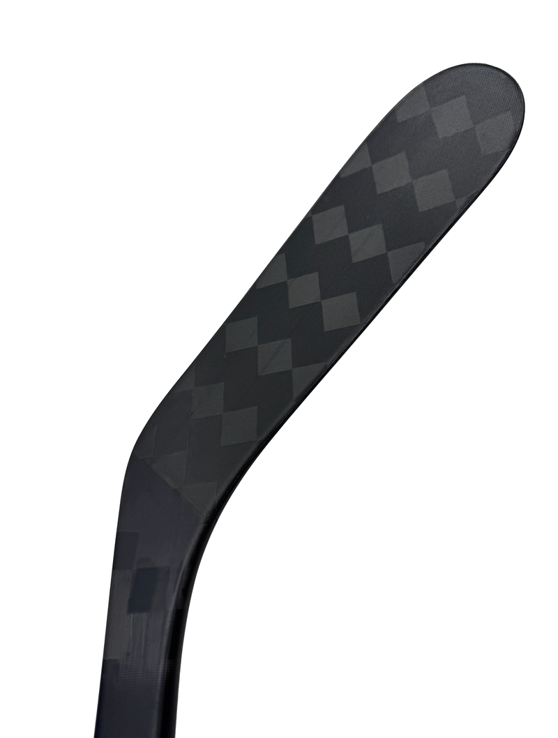 CCM Tacks XF Ghost RH 75 Flex P28M