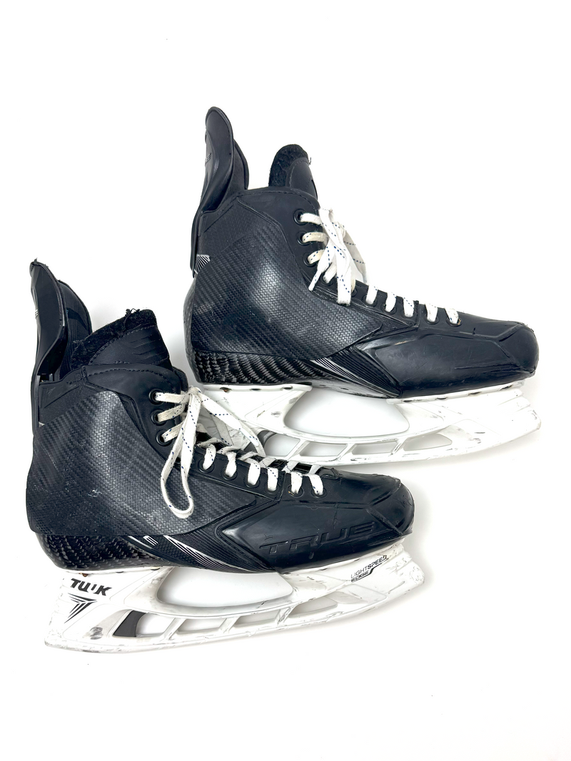 True Pro Custom Skates Size 8.5 E