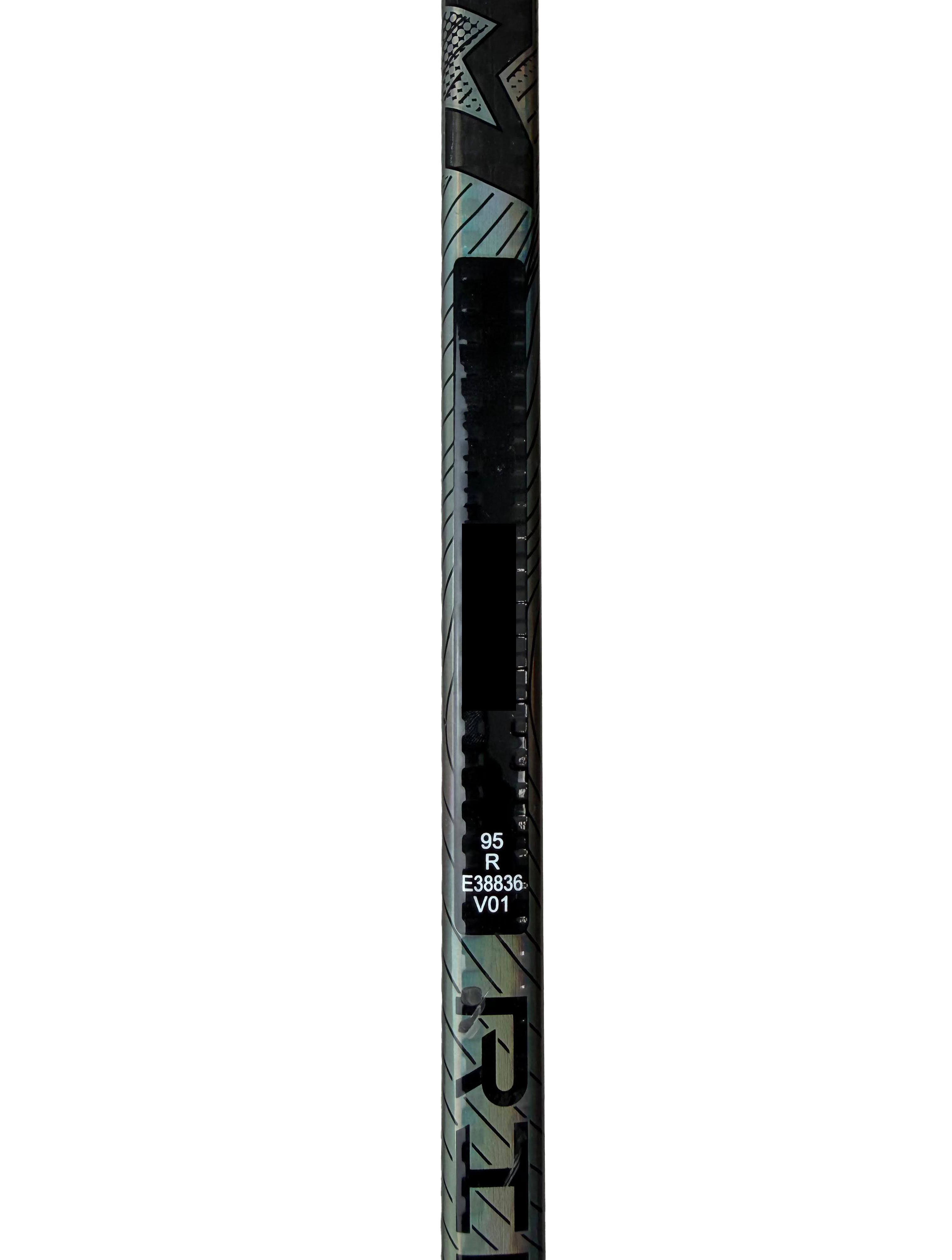 CCM Jetspeed FT6 Pro ( Dressed Trigger 8 Pro ) RH 95 Flex P29M